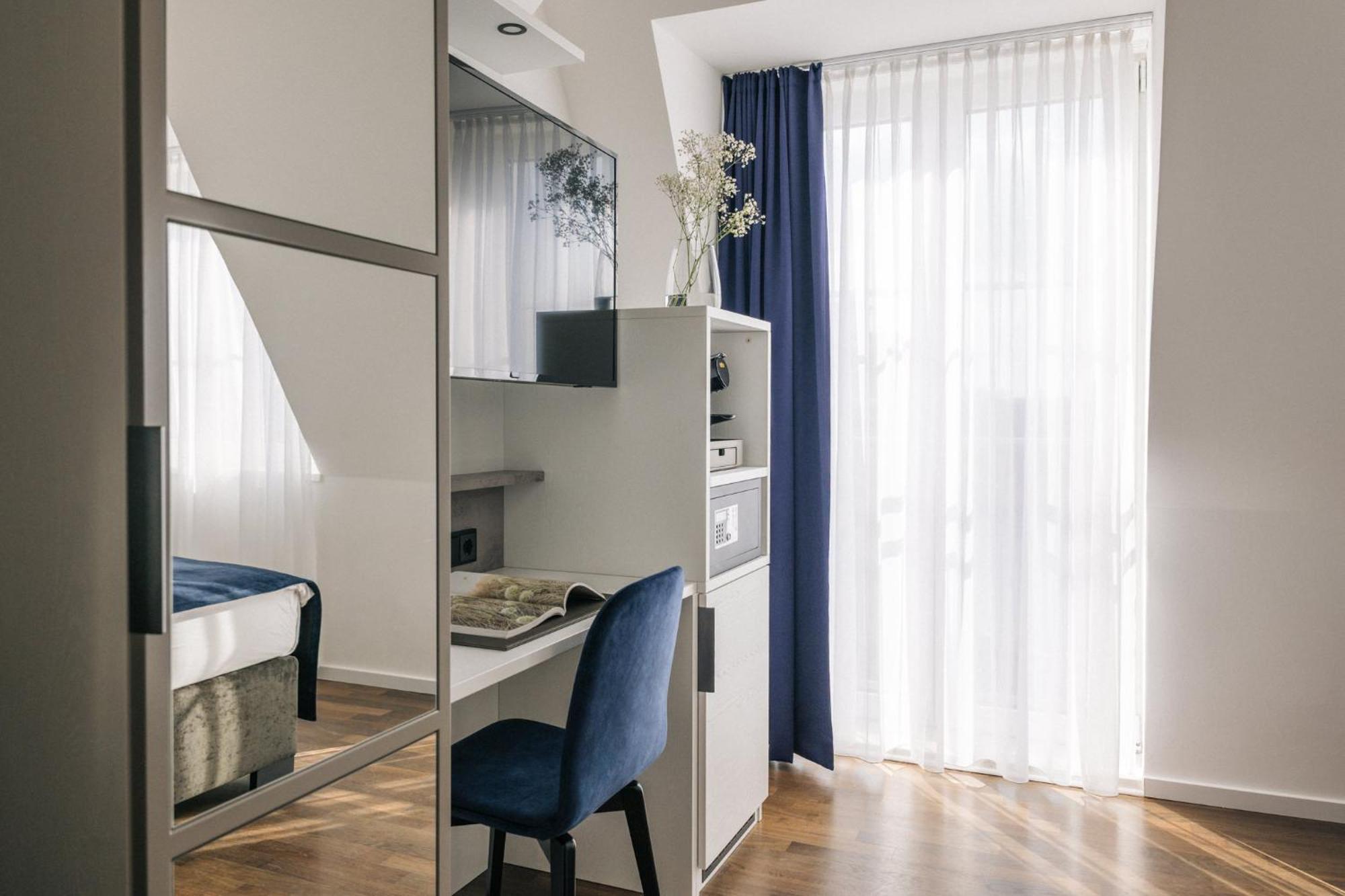 Hotel Homaris East Side Berlin Exterior foto